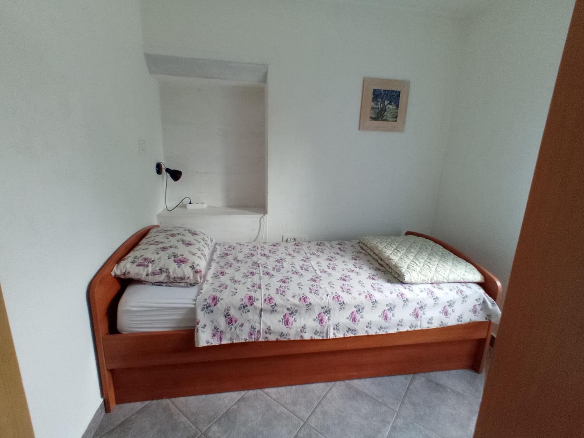 Roč Apartmani Bartulasi מראה חיצוני תמונה